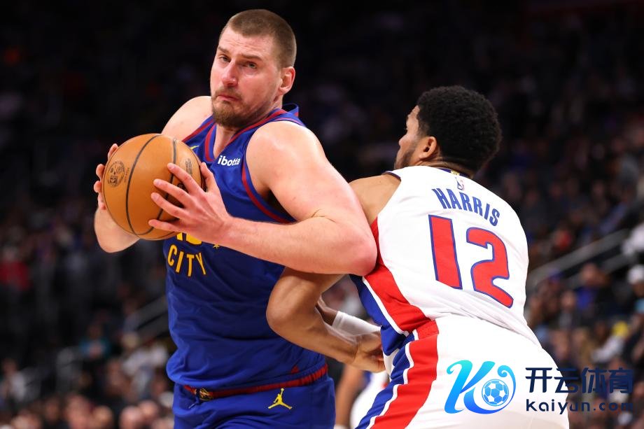 [图]约基奇大三双23+17+15 掘金拆伙活塞8连胜体育录像/图片